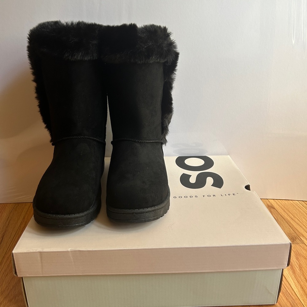 New in Box SO Abigail Boots in Black,  size 7